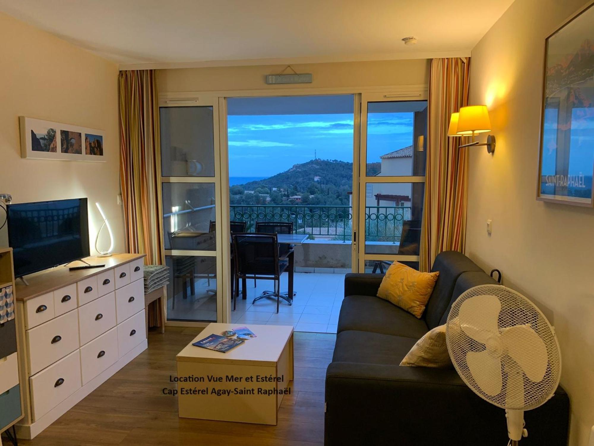 "Location Vue Mer Et Esterel", Cap Esterel Agay-Saint Raphael, T2, Piscines, Parking, Wifi Leilighet Eksteriør bilde